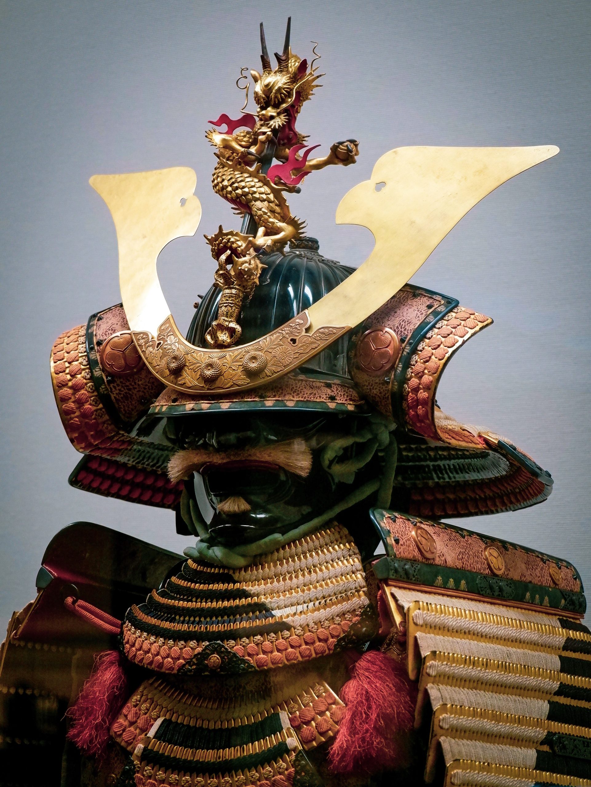 Armatura di un samurai del Giappone antico